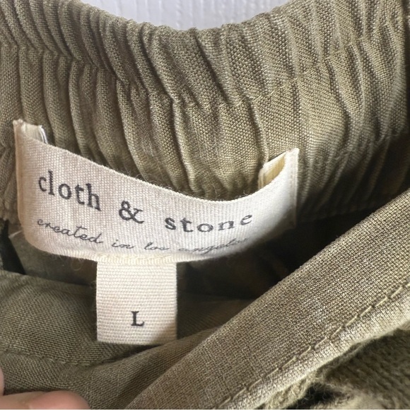 Cloth & Stone Olive Ankle Tencel Joggers Elastic around Ankles Size Large GUC - Picture 6 of 9